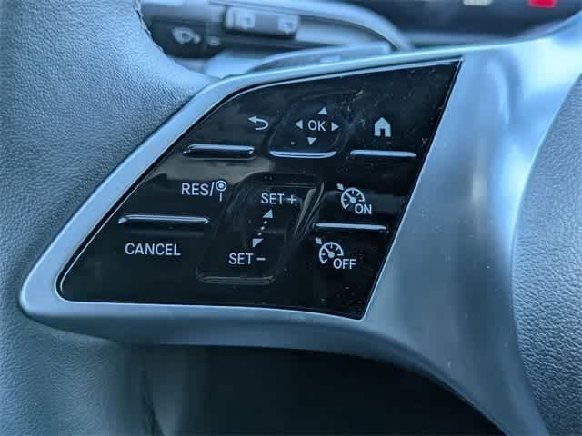 Thumbnail: 2025 Mercedes-Benz GLB - 19