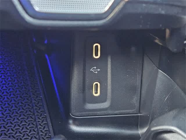 Thumbnail: 2026 Mercedes-Benz GLC - 32