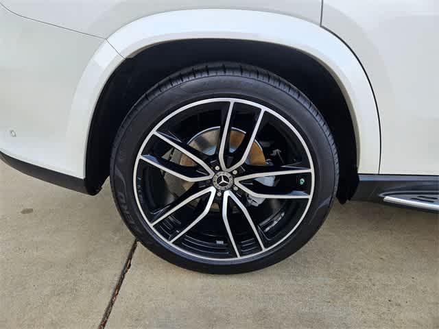 Thumbnail: 2023 Mercedes-Benz GLS - 24