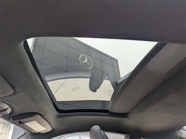 Thumbnail: 2025 Porsche 911 - 18