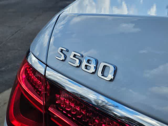 Thumbnail: 2026 Mercedes-Benz S-Class - 10