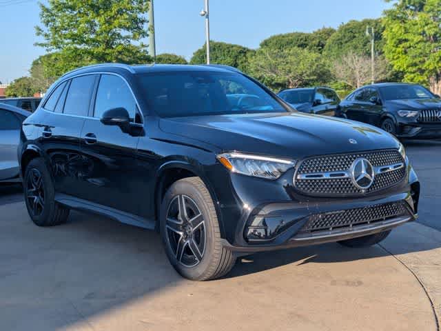 Thumbnail: 2026 Mercedes-Benz GLC - 3