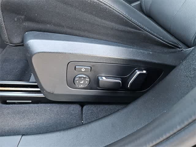 Thumbnail: 2025 BMW X3 - 11