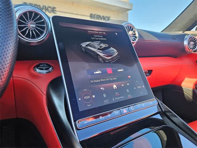 Thumbnail: 2022 Mercedes-Benz SL-Class - 25