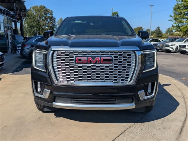 Thumbnail: 2023 GMC Yukon XL - 3