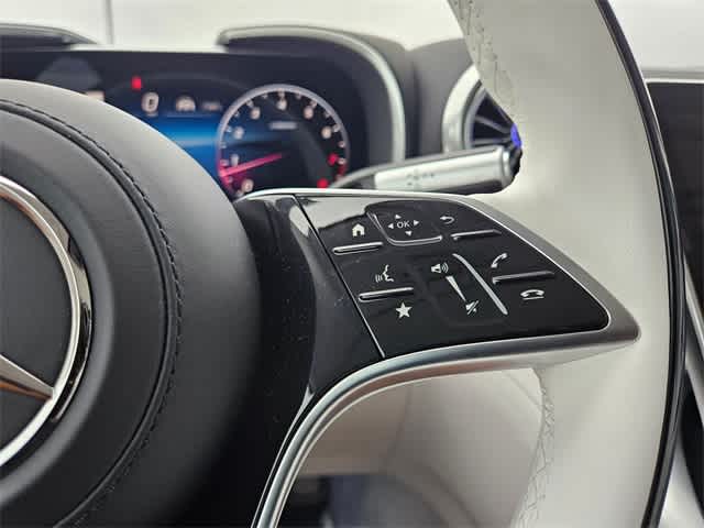 Thumbnail: 2026 Mercedes-Benz SL-Class - 22