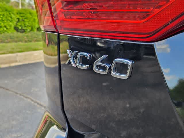 Thumbnail: 2024 Volvo XC60 - 12