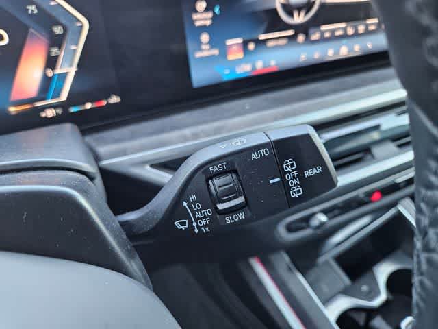 Thumbnail: 2025 BMW X7 - 27