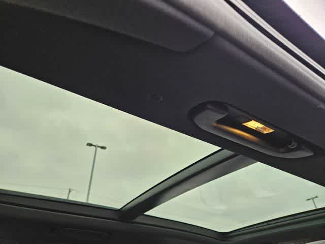 Thumbnail: 2026 Mercedes-Benz GLE - 24