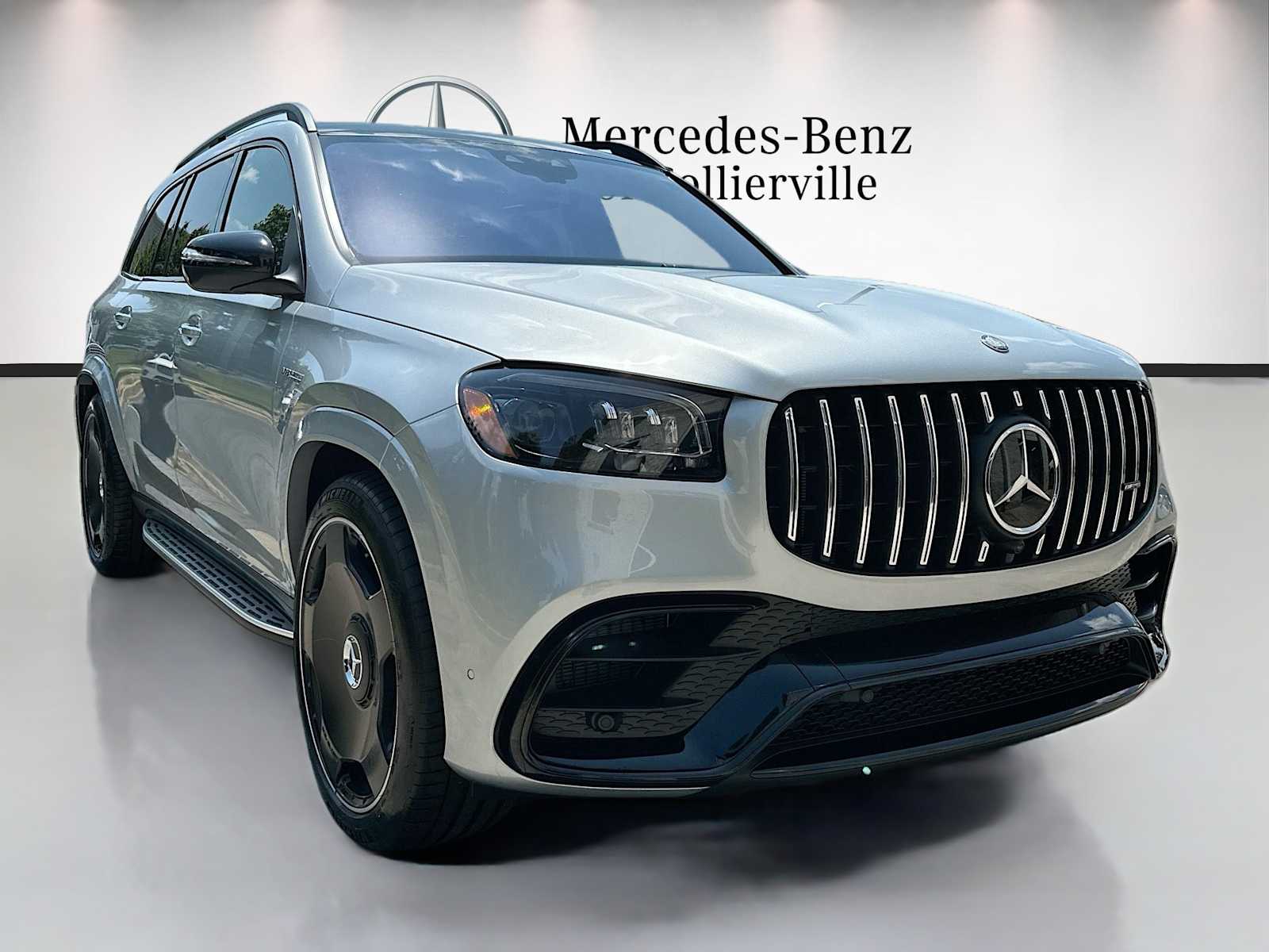 Thumbnail: 2026 Mercedes-Benz GL-Class - 3