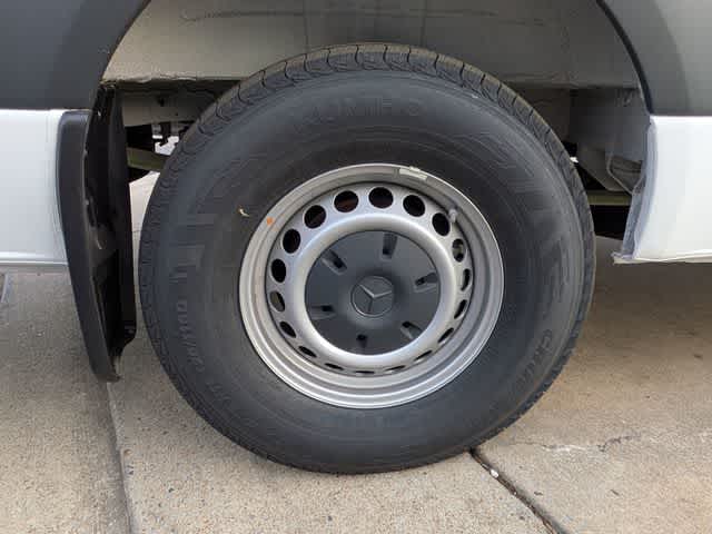 Thumbnail: 2024 Mercedes-Benz eSprinter - 13