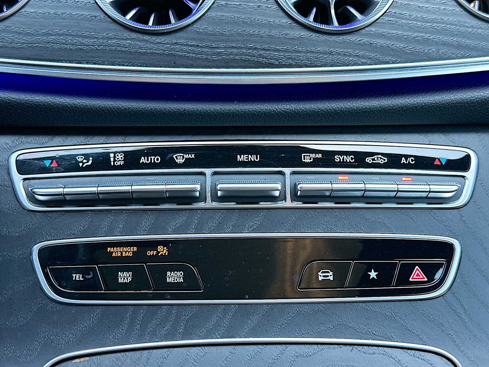 Thumbnail: 2021 Mercedes-Benz E-Class - 16