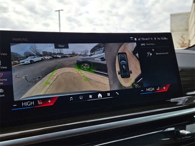 Thumbnail: 2026 BMW X7 - 31