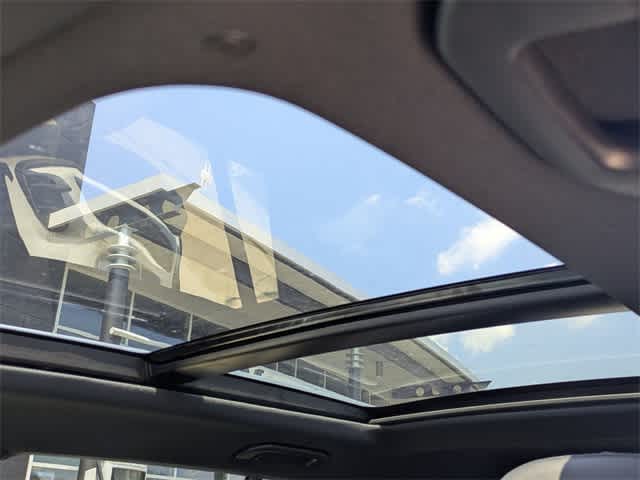 Thumbnail: 2025 Mercedes-Benz GLS - 19