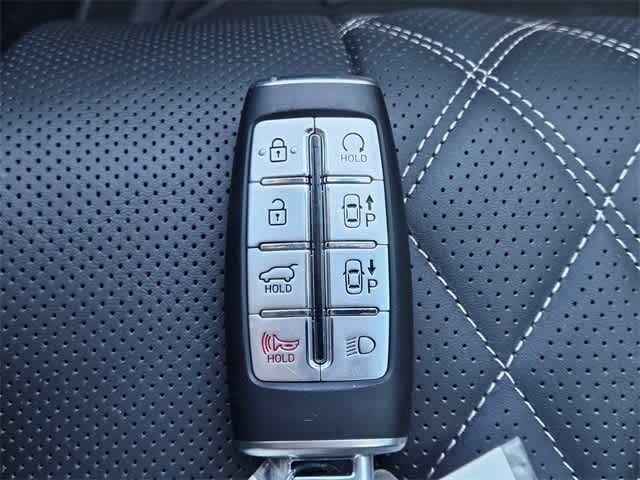 Thumbnail: 2023 Genesis GV80 - 37