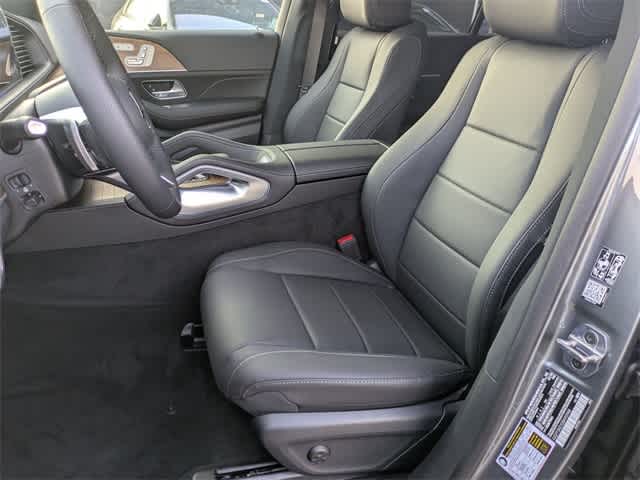 Thumbnail: 2025 Mercedes-Benz GLS - 12