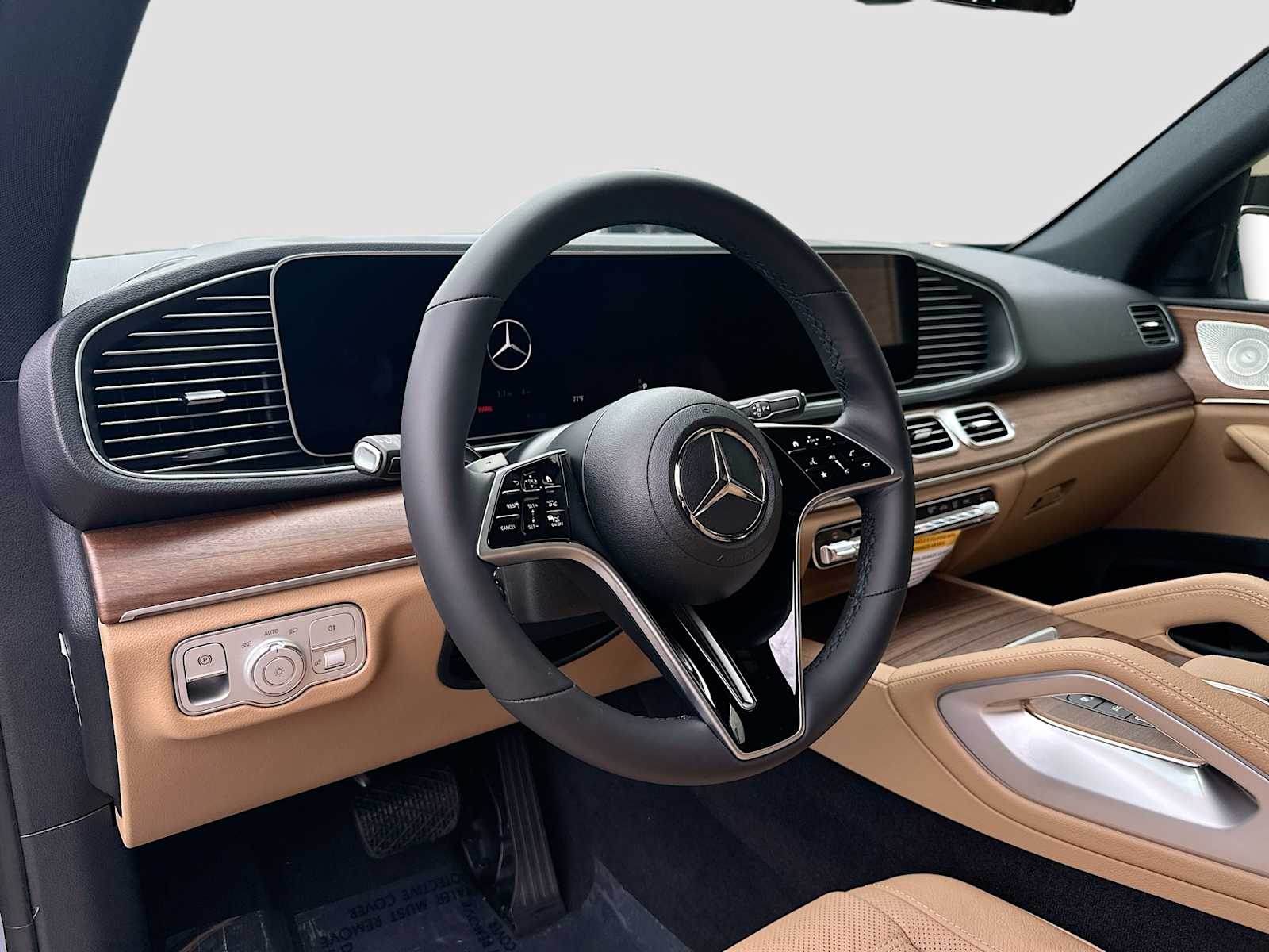 Thumbnail: 2026 Mercedes-Benz GLE - 9