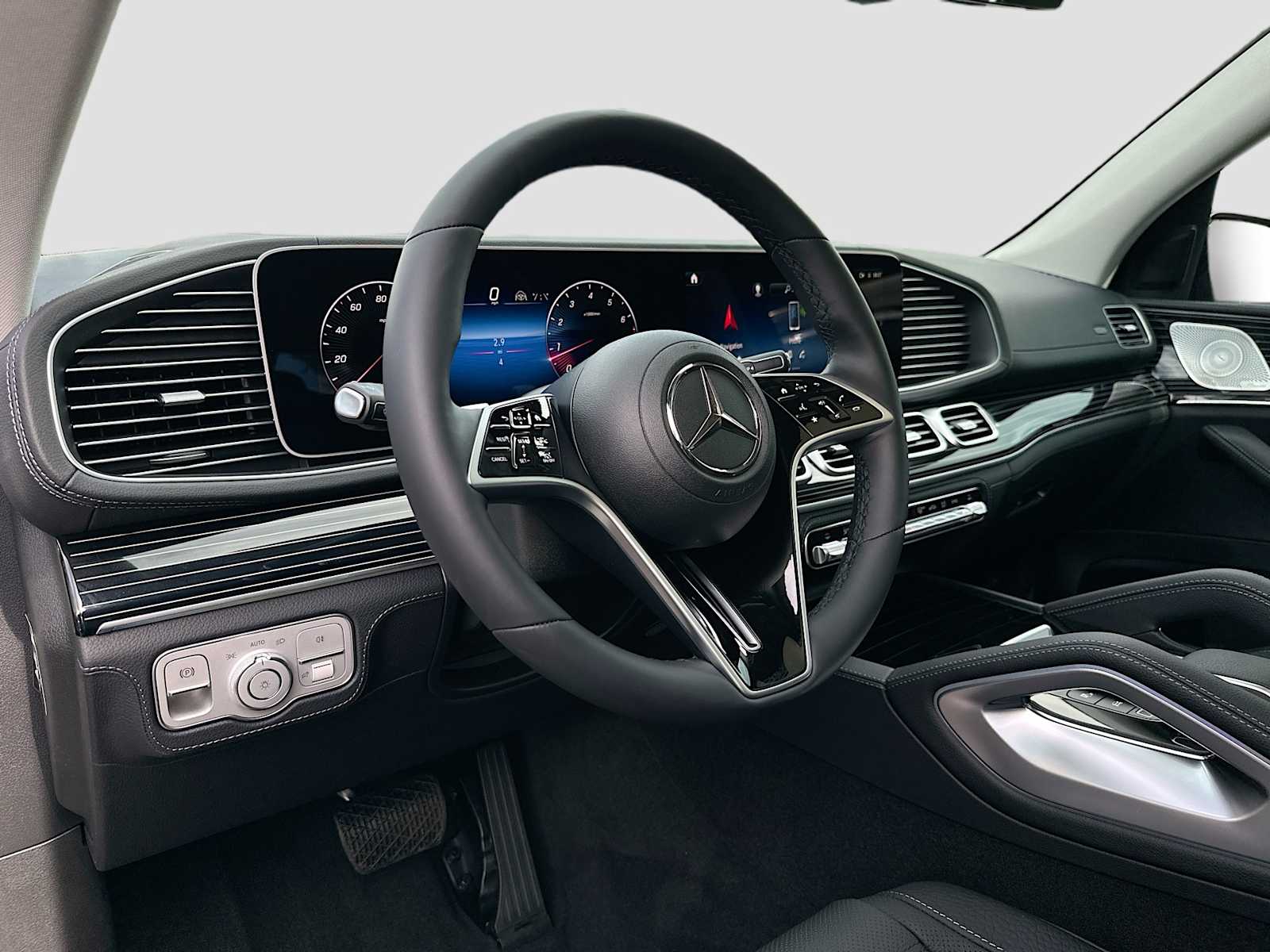 Thumbnail: 2026 Mercedes-Benz GLE - 9