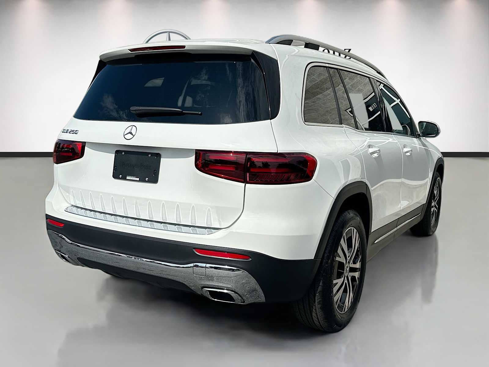 Thumbnail: 2026 Mercedes-Benz GLB - 5