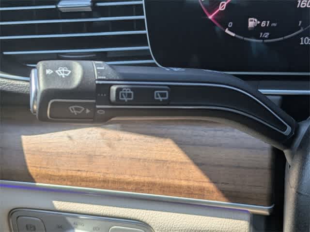 Thumbnail: 2025 Mercedes-Benz GLE - 26