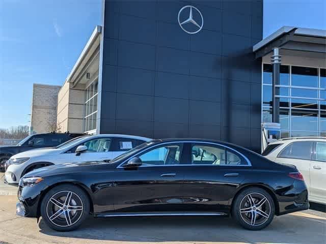 Thumbnail: 2025 Mercedes-Benz E-Class - 6