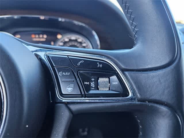 Thumbnail: 2020 Bentley Bentayga - 25