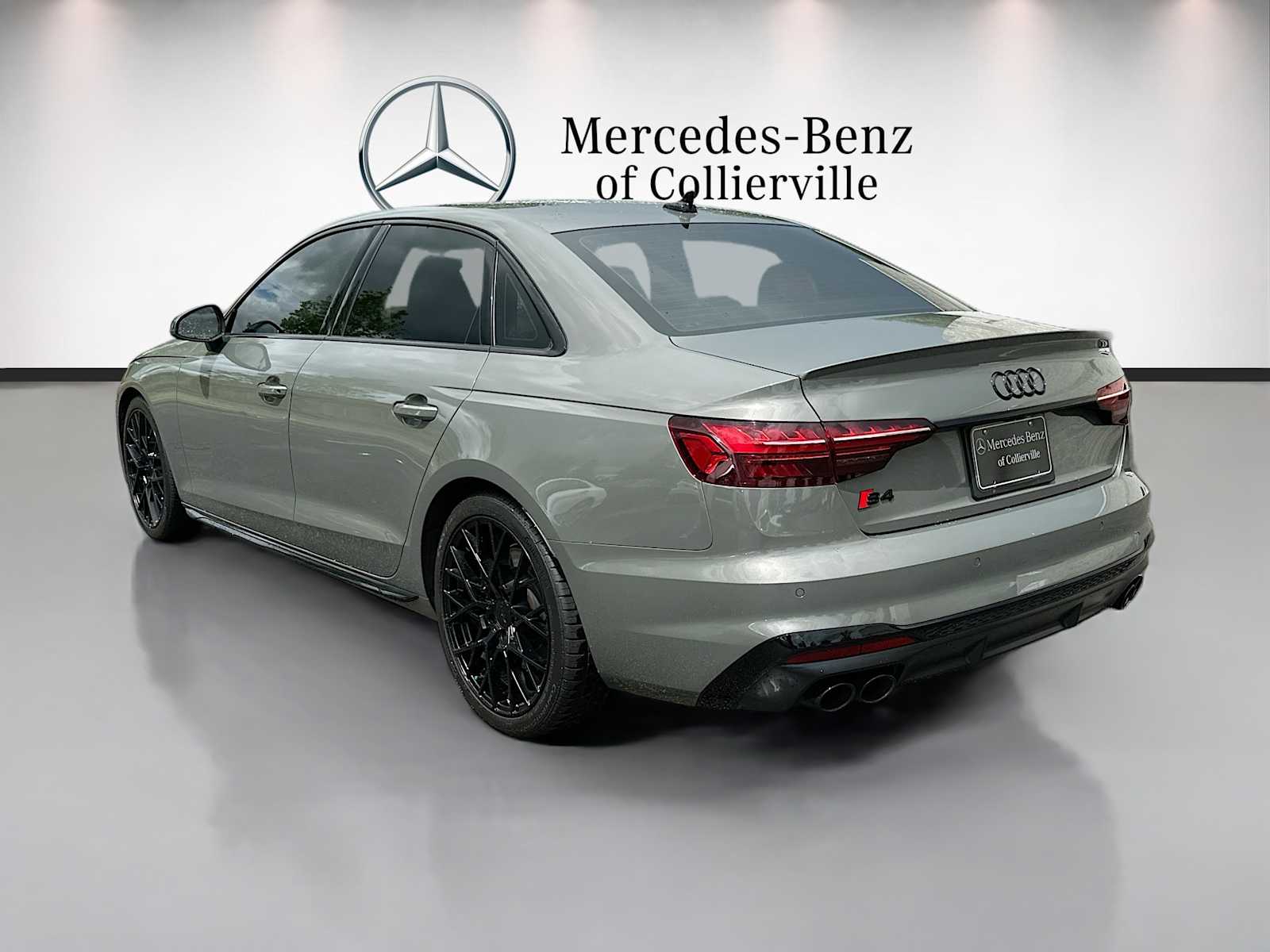 Thumbnail: 2023 Audi S4 - 7
