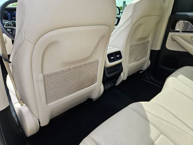 Thumbnail: 2024 Mercedes-Benz GLE - 18