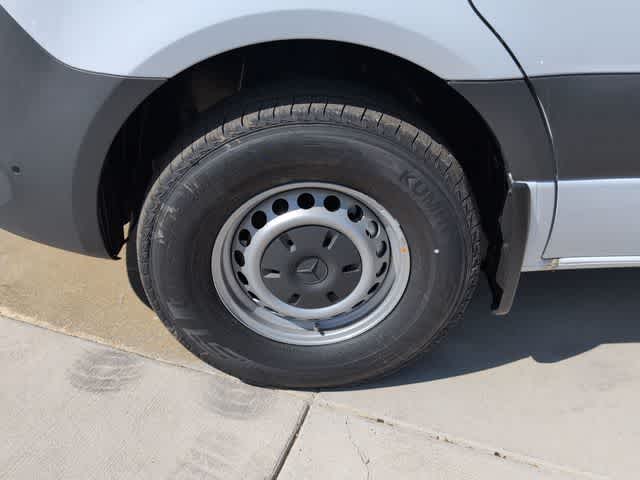 Thumbnail: 2026 Mercedes-Benz Sprinter - 12