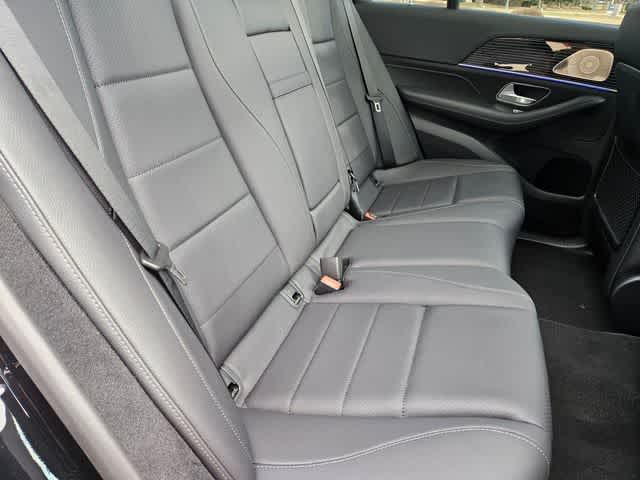 Thumbnail: 2026 Mercedes-Benz GLE - 21