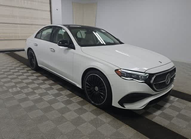 Thumbnail: 2024 Mercedes-Benz E-Class - 3