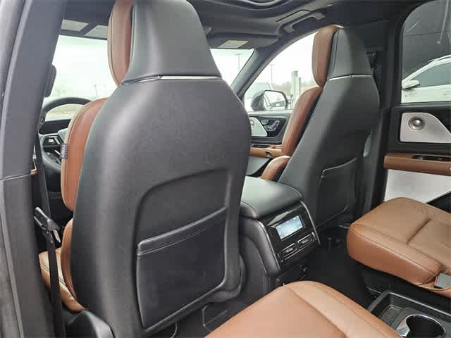 Thumbnail: 2024 Lincoln Aviator - 17