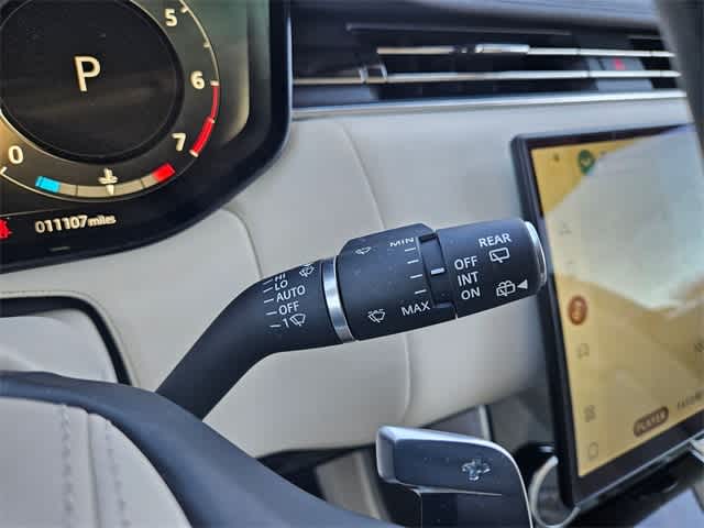 Thumbnail: 2023 Land Rover Range Rover - 27