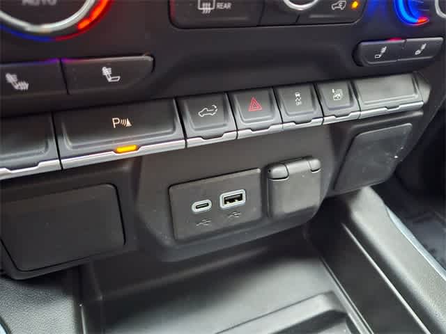 Thumbnail: 2022 Chevrolet Silverado 1500 - 30