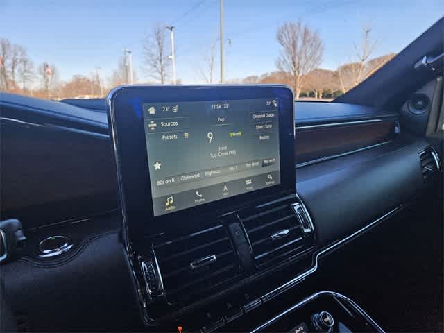 Thumbnail: 2019 Lincoln Navigator L - 31