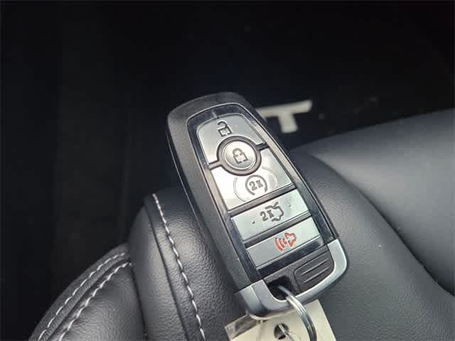 Thumbnail: 2025 Ford Mustang - 31