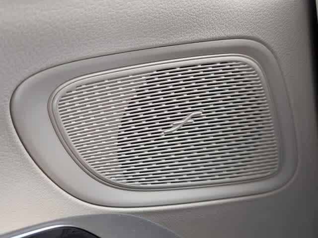 Thumbnail: 2026 Mercedes-Benz C-Class - 28