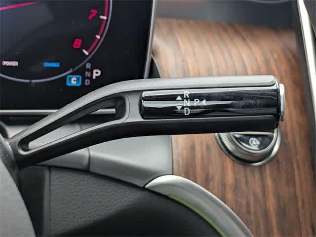 Thumbnail: 2025 Mercedes-Benz GLC - 30