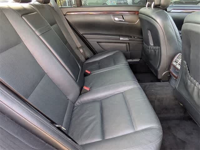 Thumbnail: 2012 Mercedes-Benz S-Class - 20
