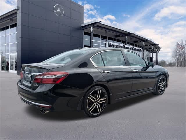 Thumbnail: 2016 Honda Accord - 8