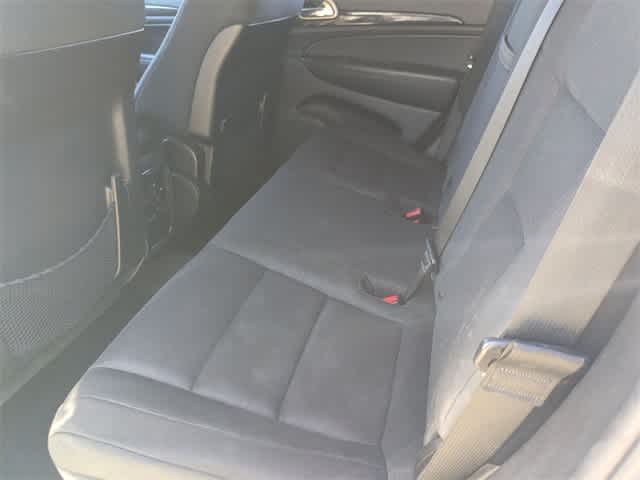 Thumbnail: 2013 Jeep Grand Cherokee - 18