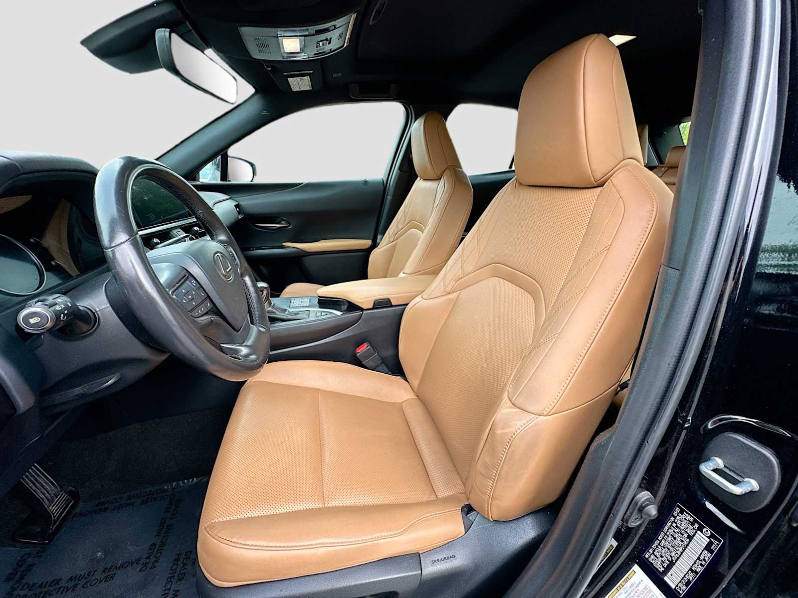 Thumbnail: 2023 Lexus UX - 20