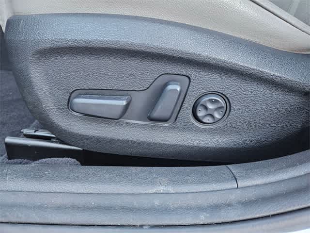 Thumbnail: 2017 Hyundai Sonata - 14