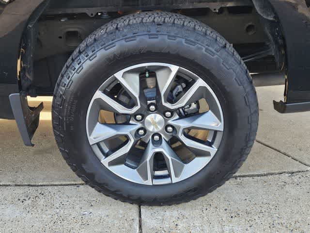 Thumbnail: 2025 Chevrolet Silverado 1500 - 14