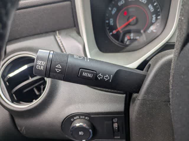 Thumbnail: 2014 Chevrolet Camaro - 24