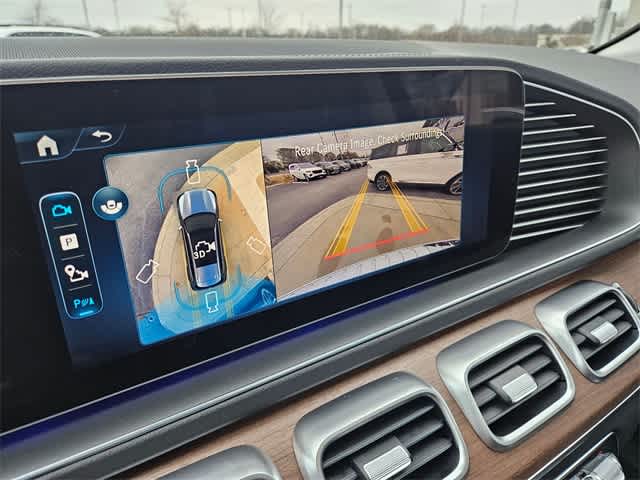 Thumbnail: 2026 Mercedes-Benz GLS - 29