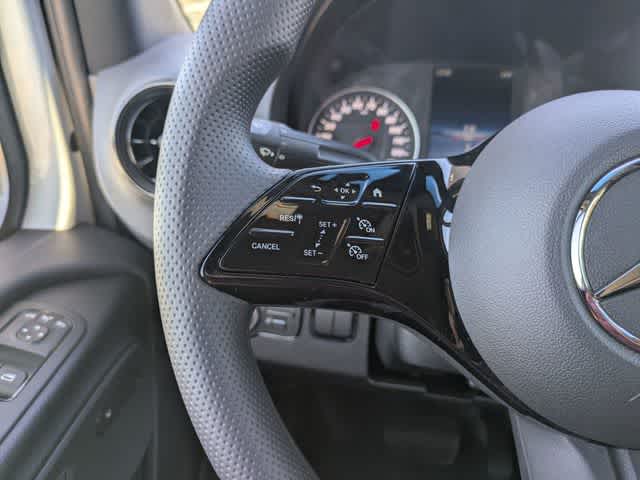 Thumbnail: 2026 Mercedes-Benz Sprinter - 22