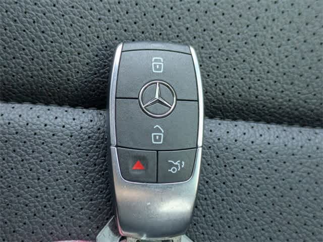 Thumbnail: 2023 Mercedes-Benz GLE - 34
