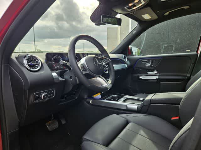 Thumbnail: 2026 Mercedes-Benz GLB - 2