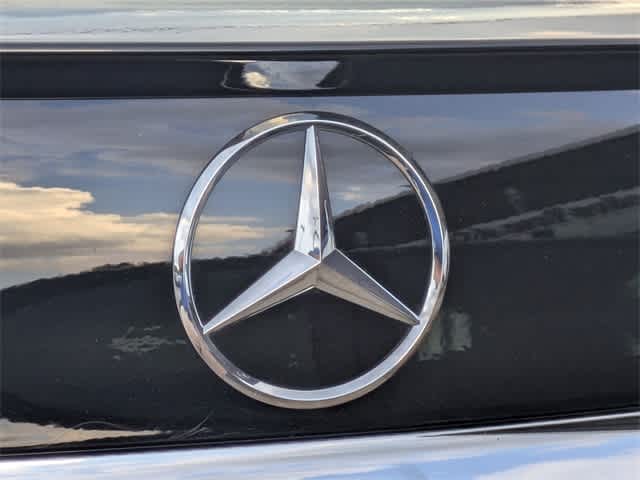 Thumbnail: 2022 Mercedes-Benz E-Class - 11